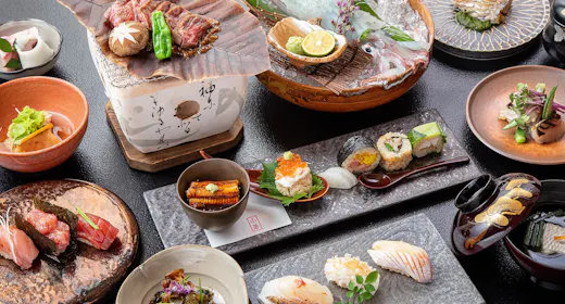 【SHIKKOKU】佐賀牛とイカ活造り付き鮨会席(2食付)