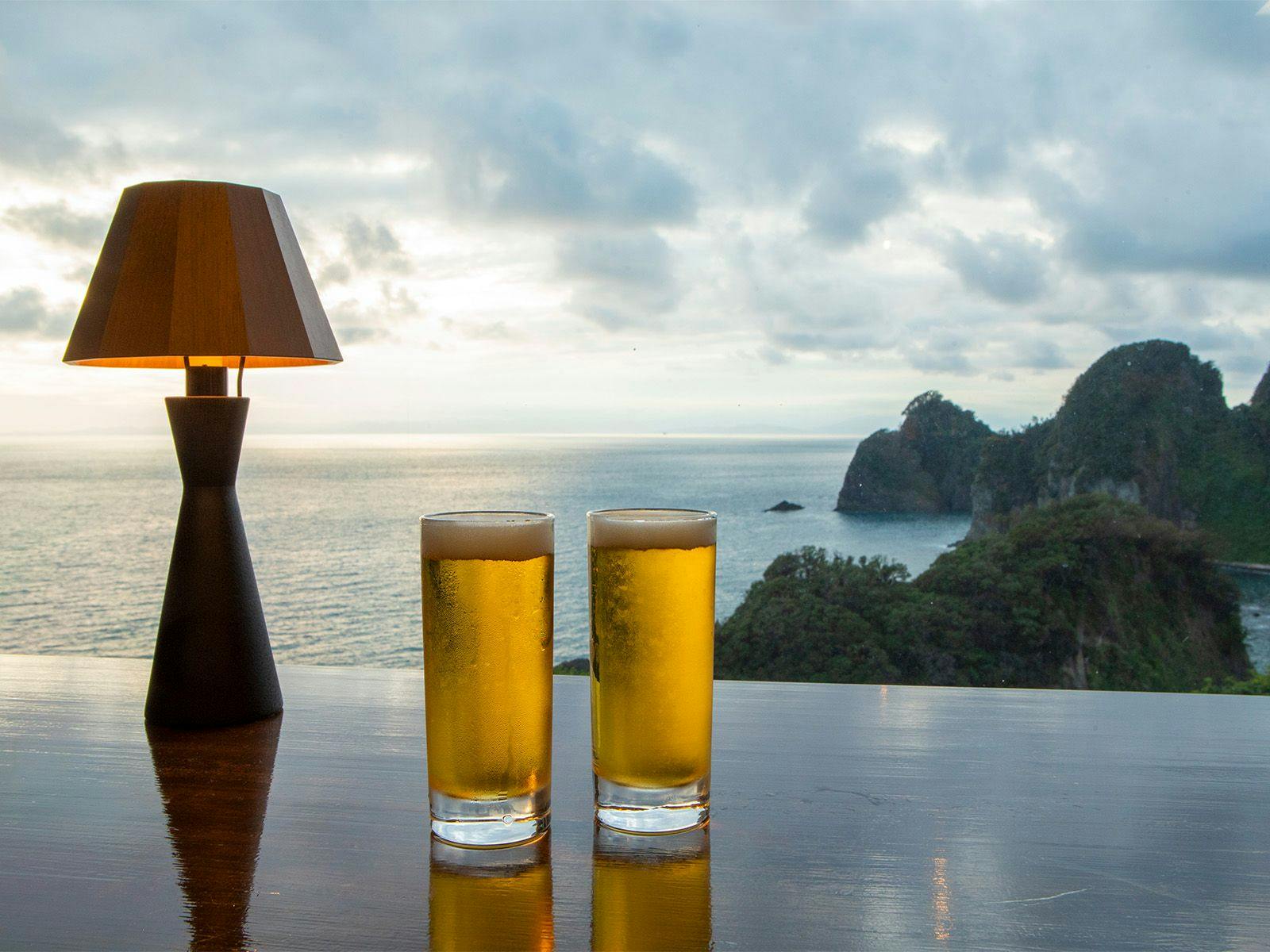 ที่ซาโยโตะ เบียร์สดเป็นแบบบริการตนเอง