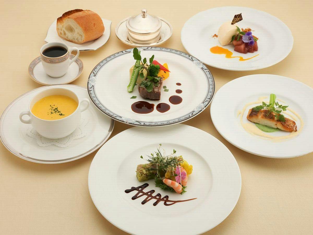 【クレセントDeluxe】迷ったらコレ！自然豊かな秋保リゾートに包まれて自慢のフランス料理を楽しむ