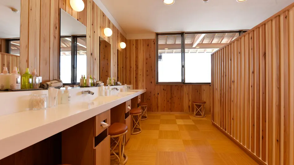 Hakuba Highland Hotel