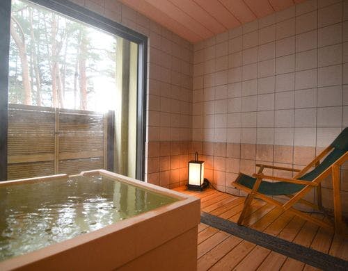 【温泉半露天風呂付客室・洗心の間】