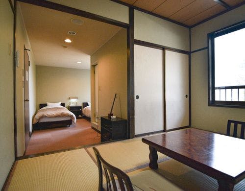 【駒の館■和洋室（和室6畳＋ツイン）】