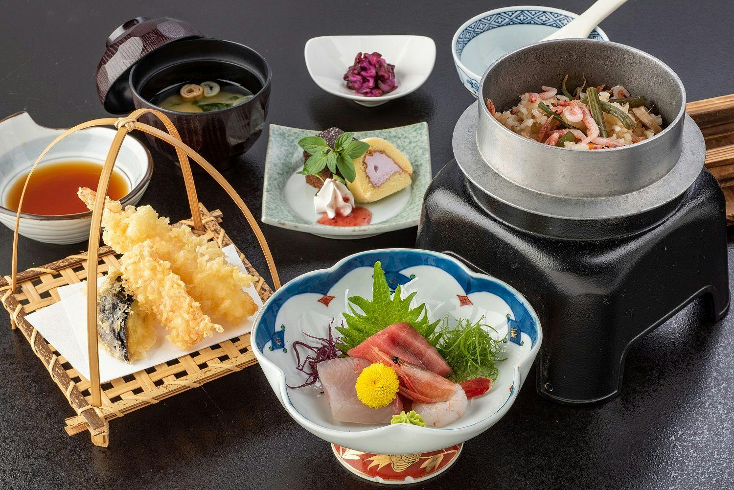 ニュー八景園