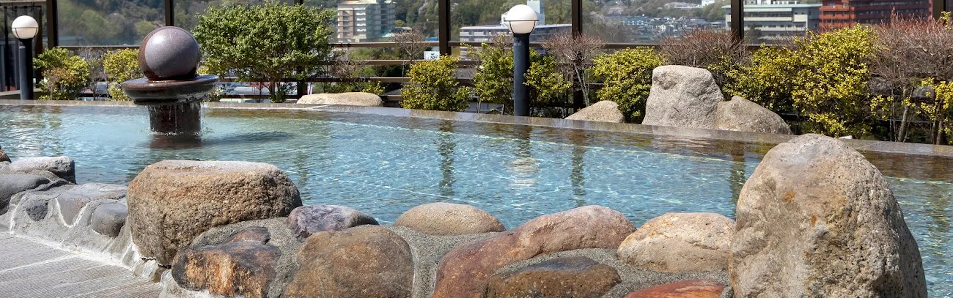 ニュー八景園