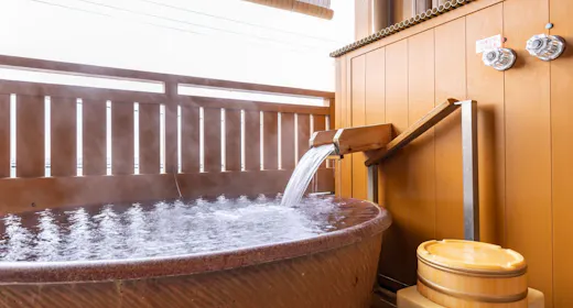 当館で人気の露天風呂付の客室です。