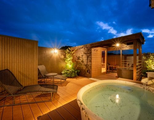 テラス/専用サウナ/水風呂/露天風呂