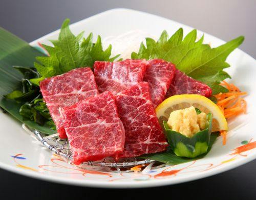 一休　管理画像　鯨の尾のみ造り