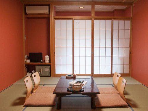 3F和室は山側の眺望となります