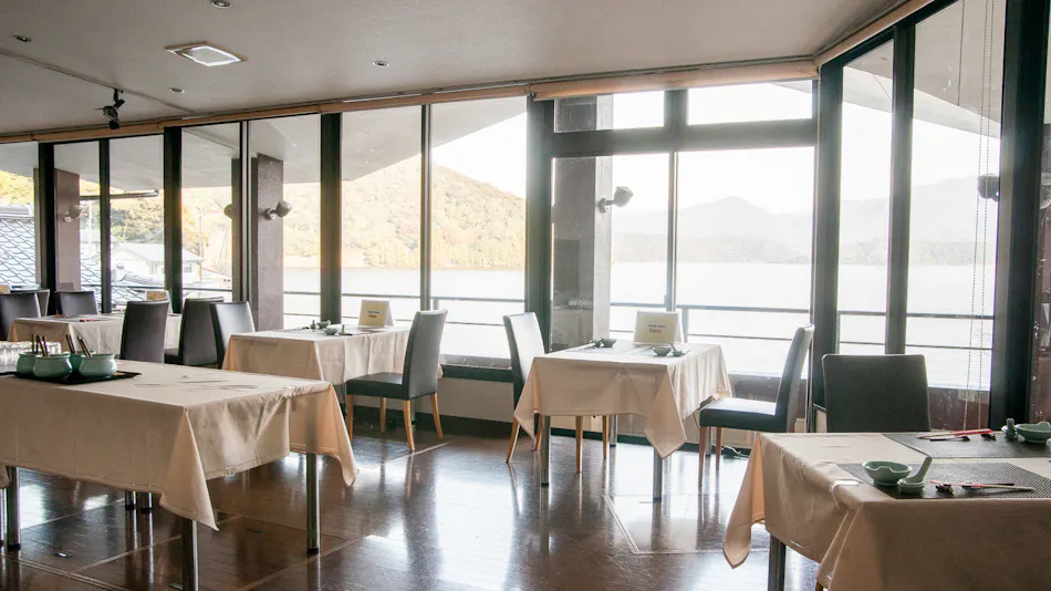 Lake Lodge Pamco