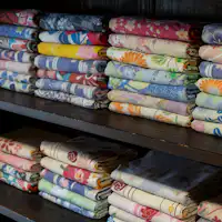 บริการเช่าชุดยูกาตะสีสันสดใสฟรี