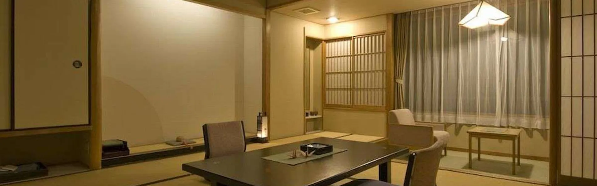 松泉閣花月