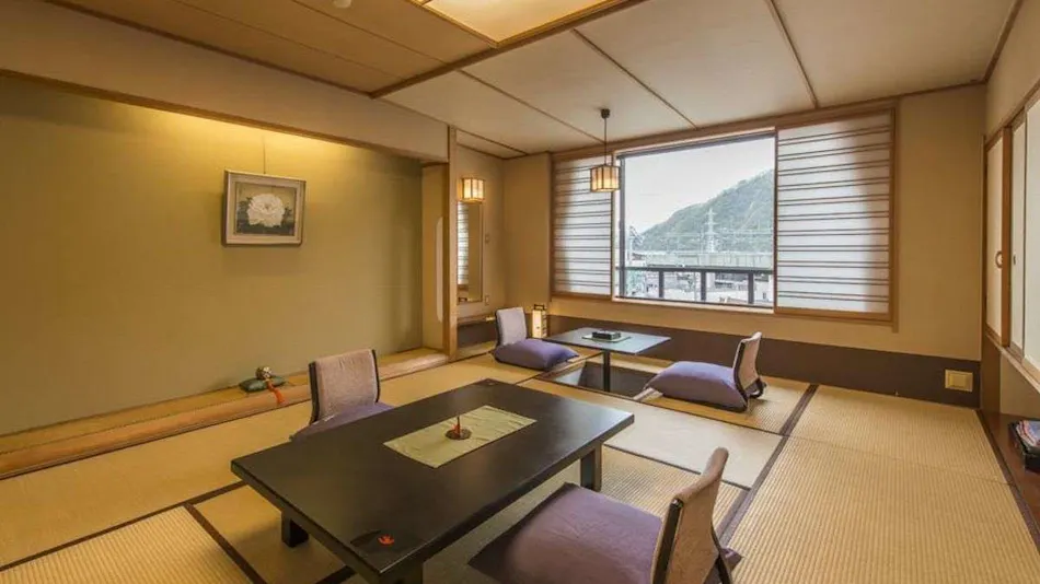 Shousenkaku Kagetsu