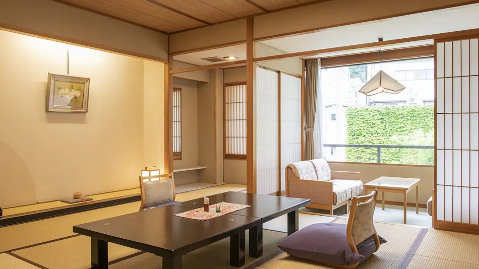 Shousenkaku Kagetsu
