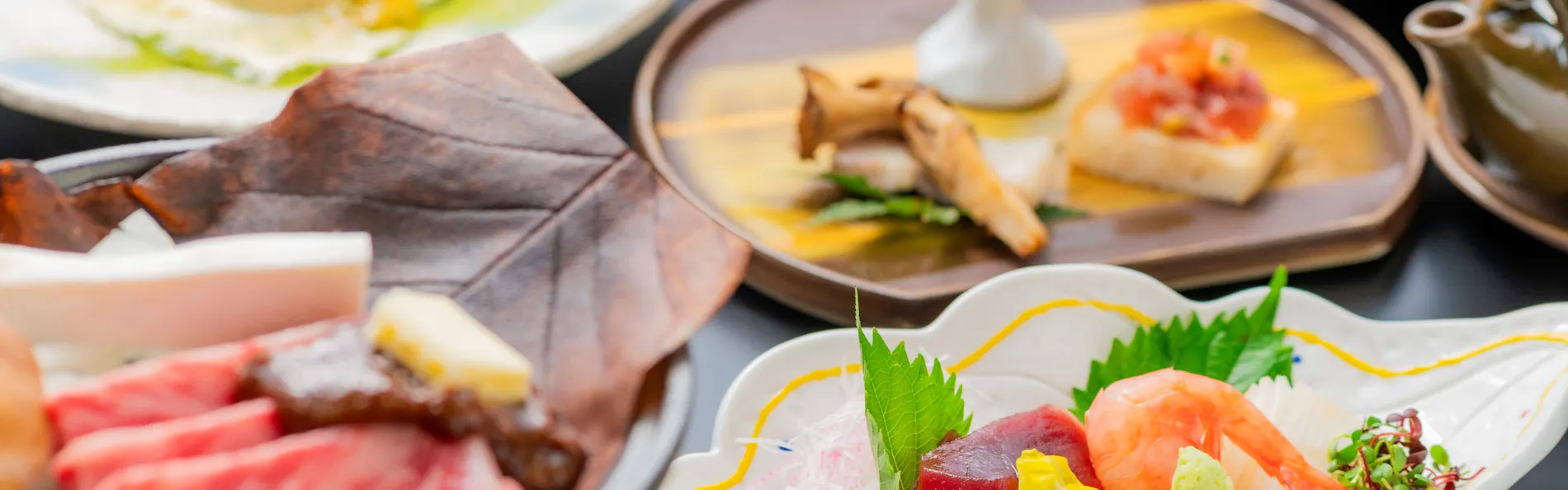 松泉閣花月