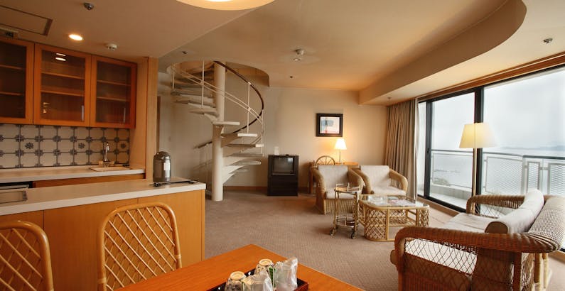 記念日は贅沢に スイートルームで過ごすエグゼクティヴ 極 9大特典付 天然温泉大浴場 駐車場無料プラン 安芸グランドホテル 一休 Comキラリト