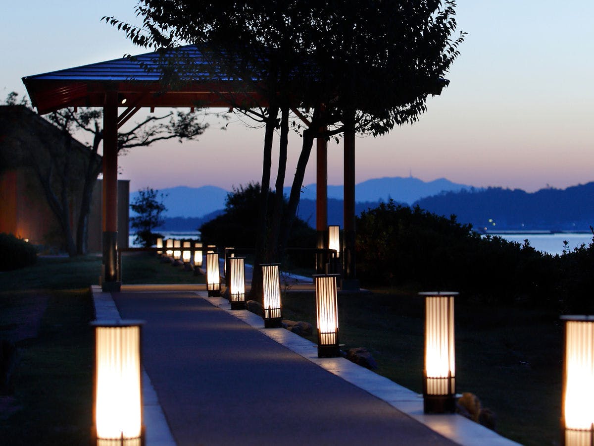 【望厳の湯】回廊