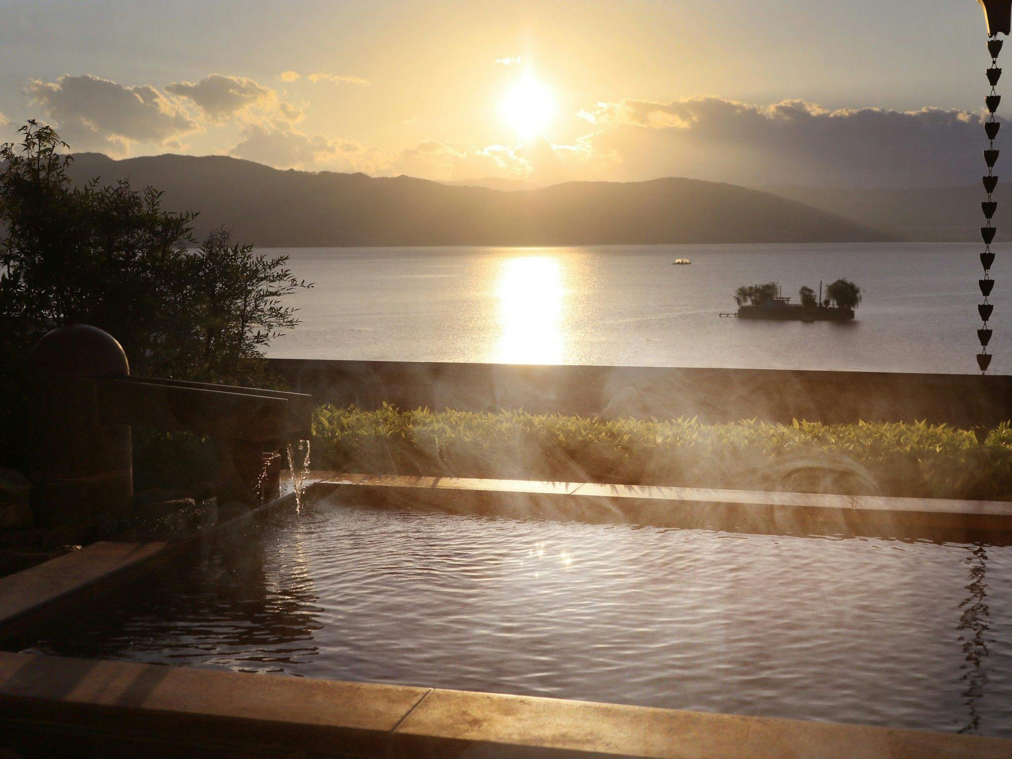 大浴場：峰望[ほうぼう]の湯 露天(朱の