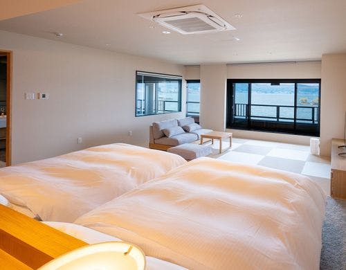 2025NEW・湖正面・温泉:白の湯・モダン和洋