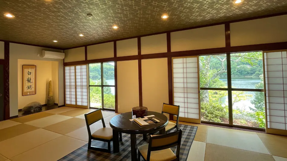 Hotel Hakuryuko Resort