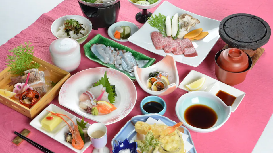 Hotel Hakuryuko Resort