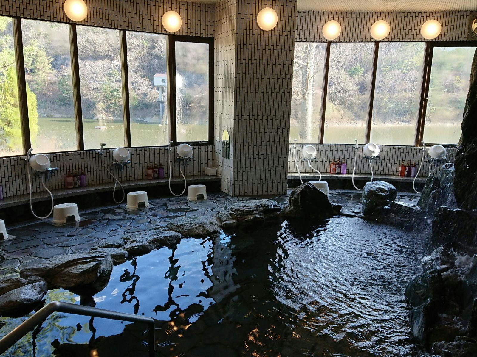 ホテル白竜湖リゾート