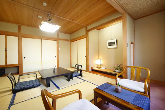 ห้องสไตล์ญี่ปุ่น 8 เสื่อทาทามิ.