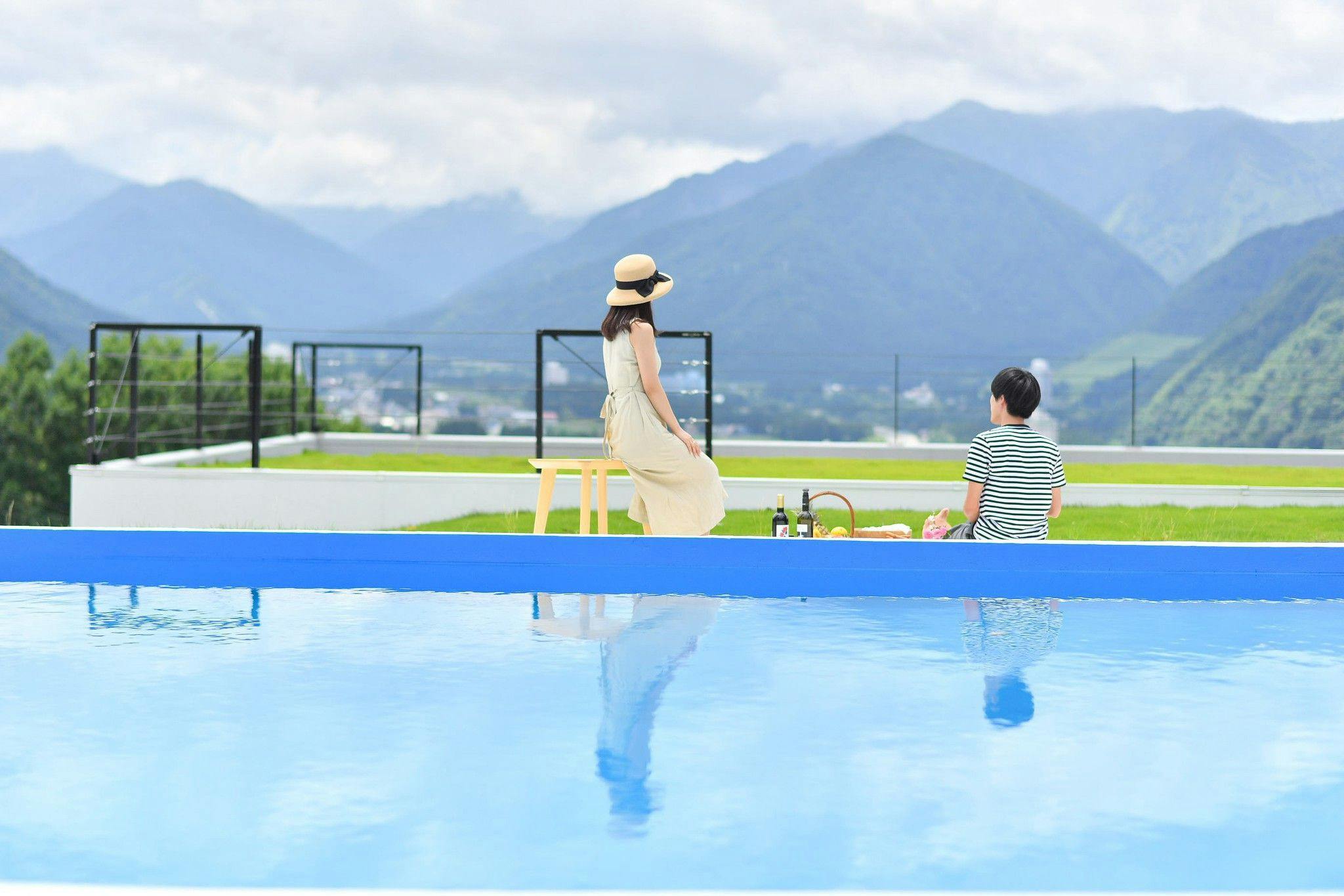 ホテルシェラリゾート湯沢
