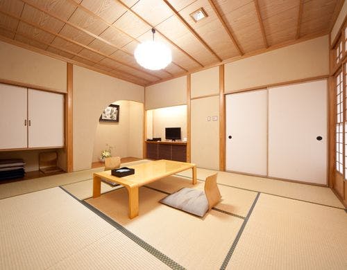 純和風数寄屋造り・10畳以上広縁付き