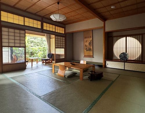 貴賓室「胡蝶」