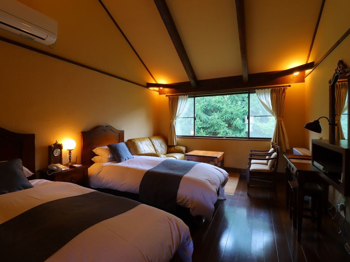 Superior Twin - Gedung Utama -