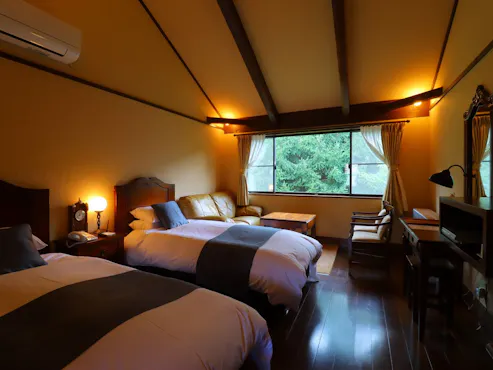 Superior Twin - Gedung Utama -