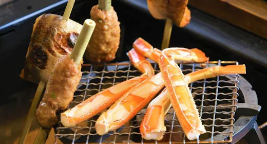 【冬の味覚満喫】最高級和牛と旬の味覚を贅沢に「カニと但馬牛の囲炉裏会席」快眠セラピー無