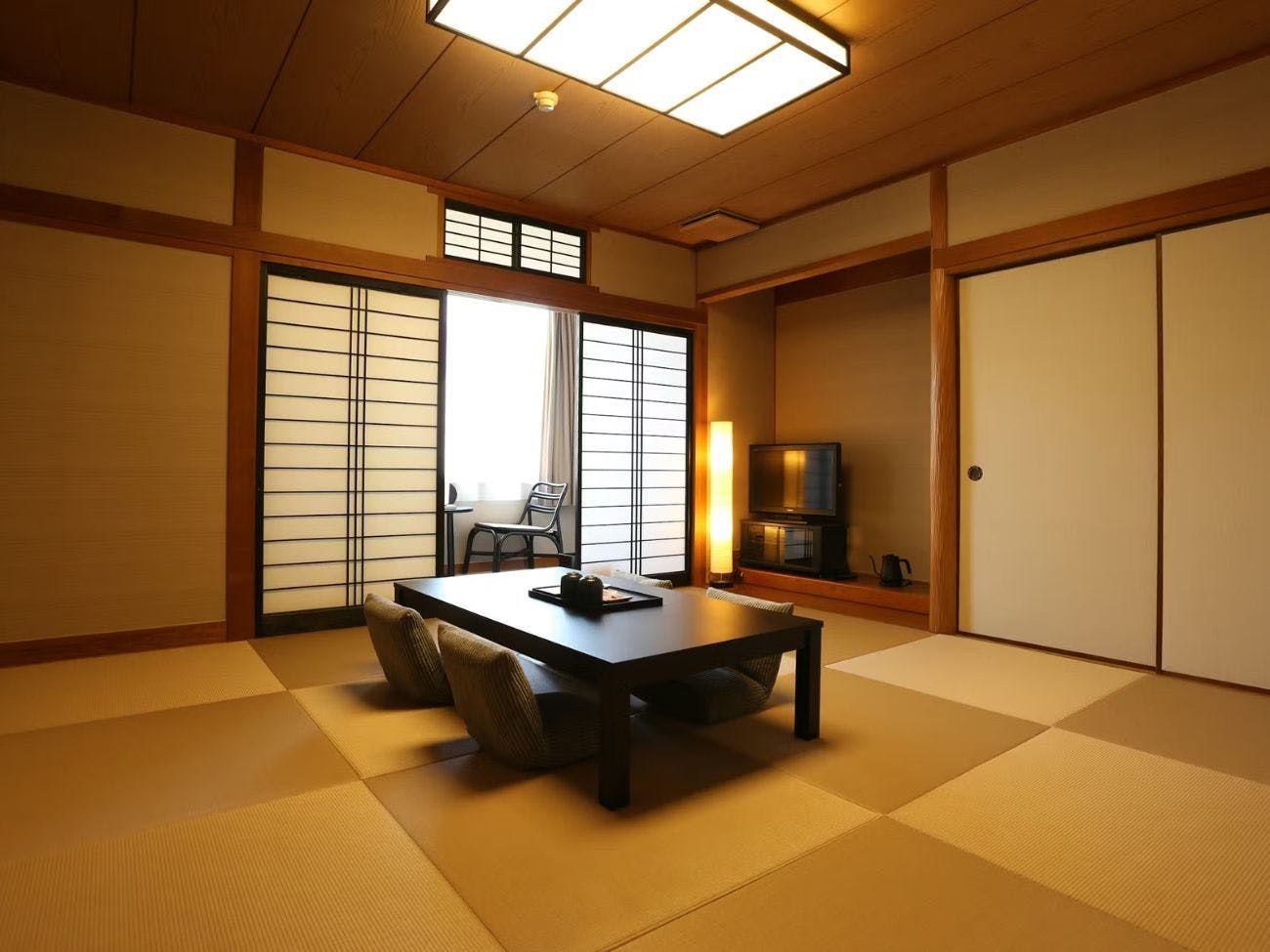 Kamar bergaya Jepang 8 tatami [Asanoha] (ASANOHA)