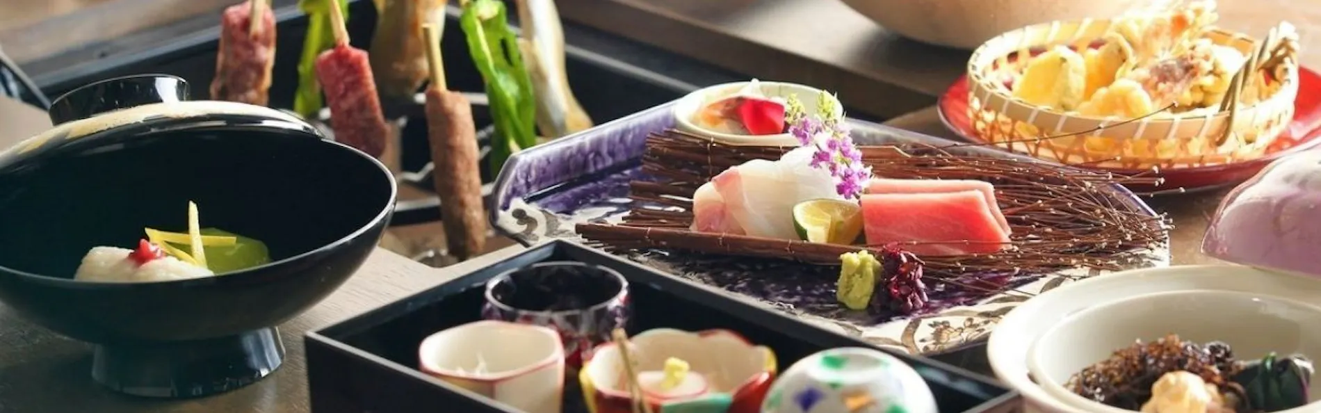 湯村温泉郷 御宿コトブキ