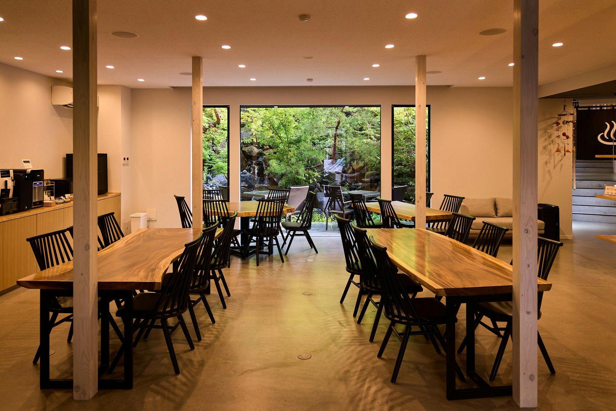 １階 ダイニング