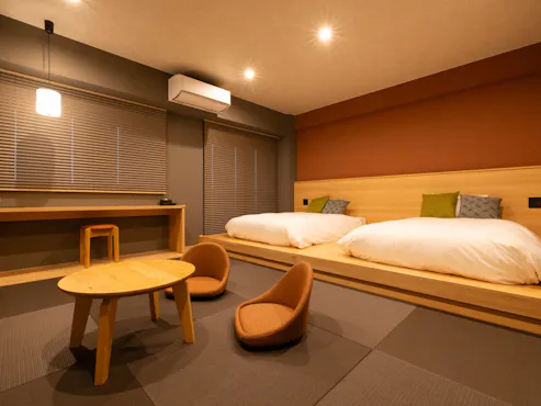 【โมเดิร์นทวิน】