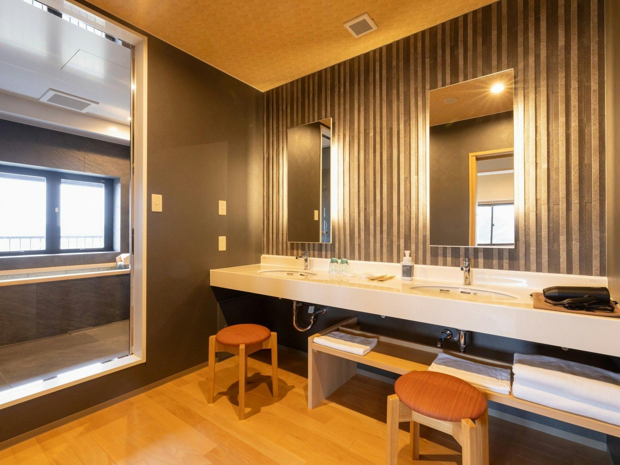 【スイートルーム】