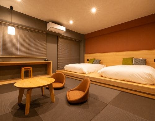 【モダンツイン】