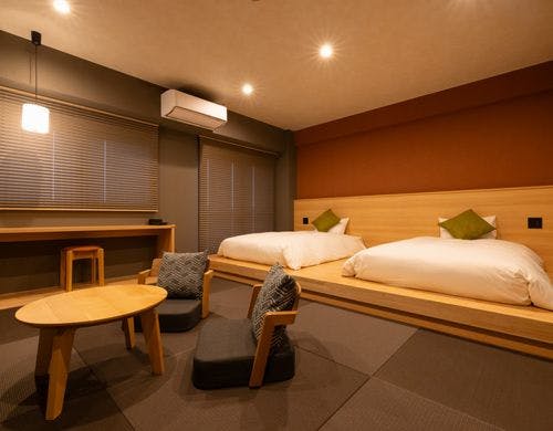 【モダンツイン】