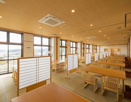 【ダイニング】