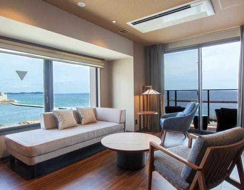 最上階オ Family Suite【コネクト半露天】