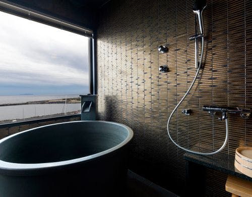 最上階オ Family Suite【コネクト半露天】