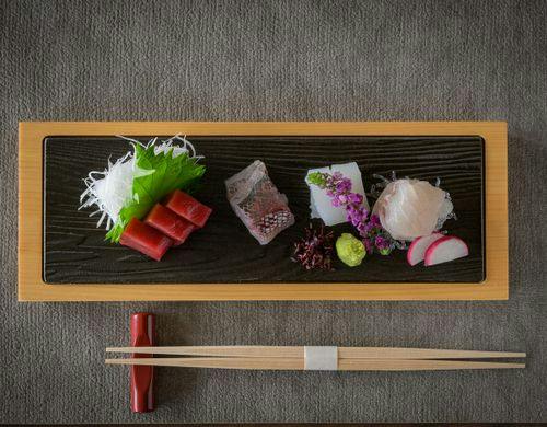 海の恵みをそのまま味わう、贅沢なお造り。