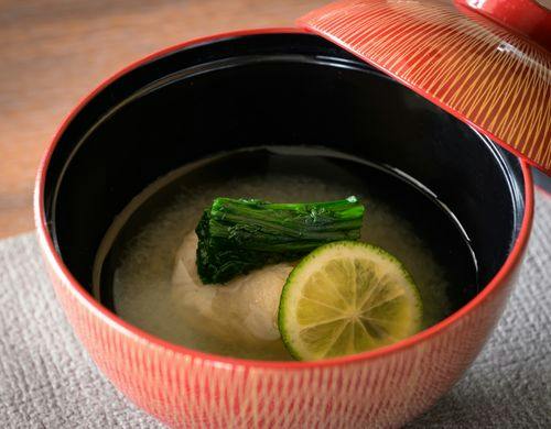 地物食材の旨味を丁寧に引き出した出汁。
