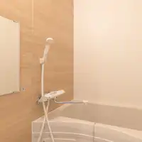 ห้องสไตล์ญี่ปุ่นขนาด 6 เสื่อทาทามิ พร้อมเตียงแฝด พักได้สูงสุด 4 ท่าน