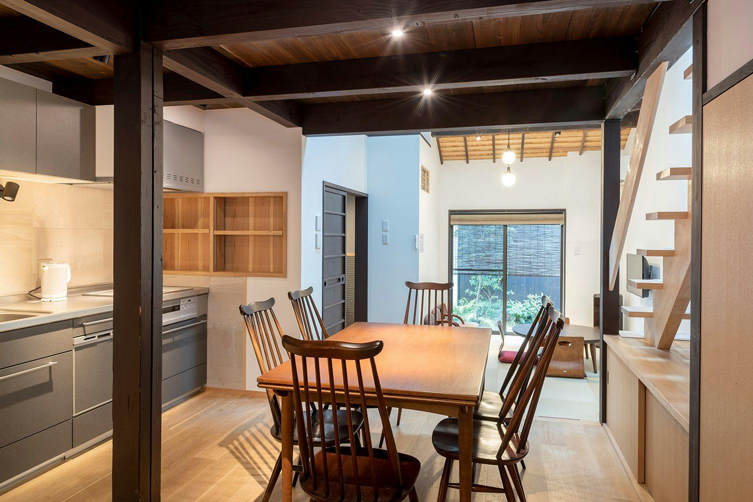 西陣北あじさい居間