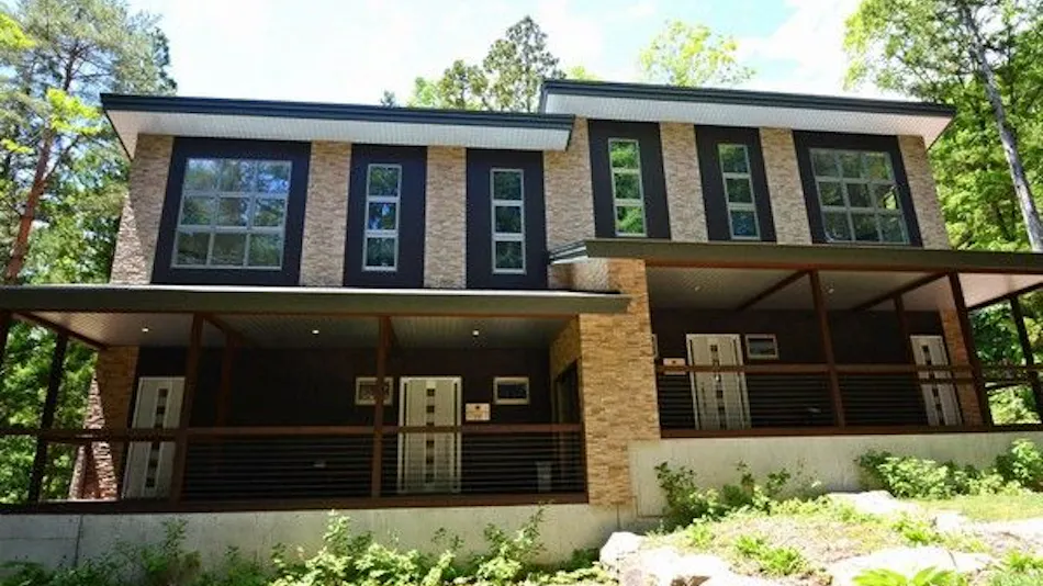 Phoenix Chalets by HHG