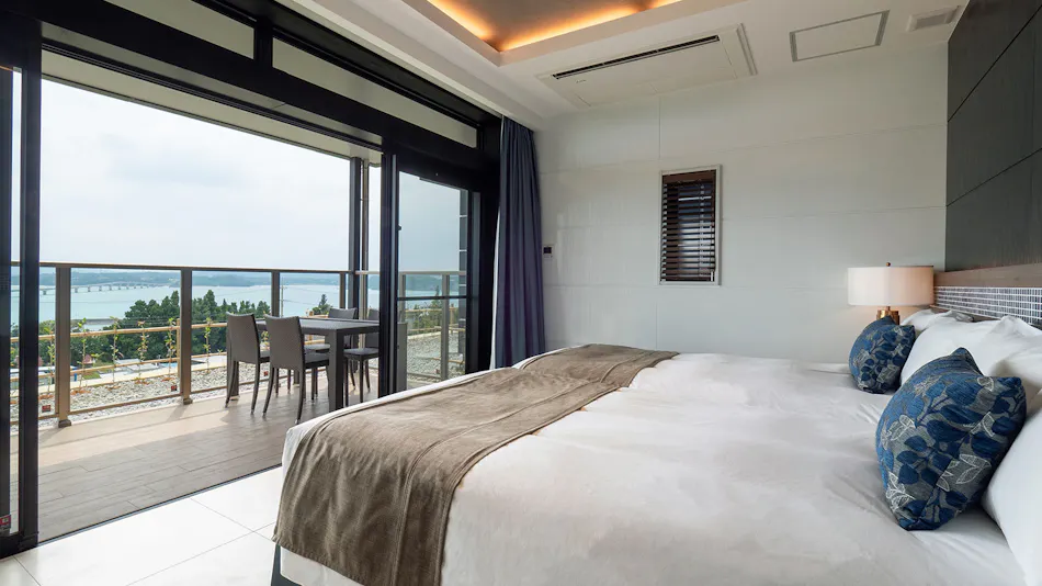 One Suite THE TERRACE