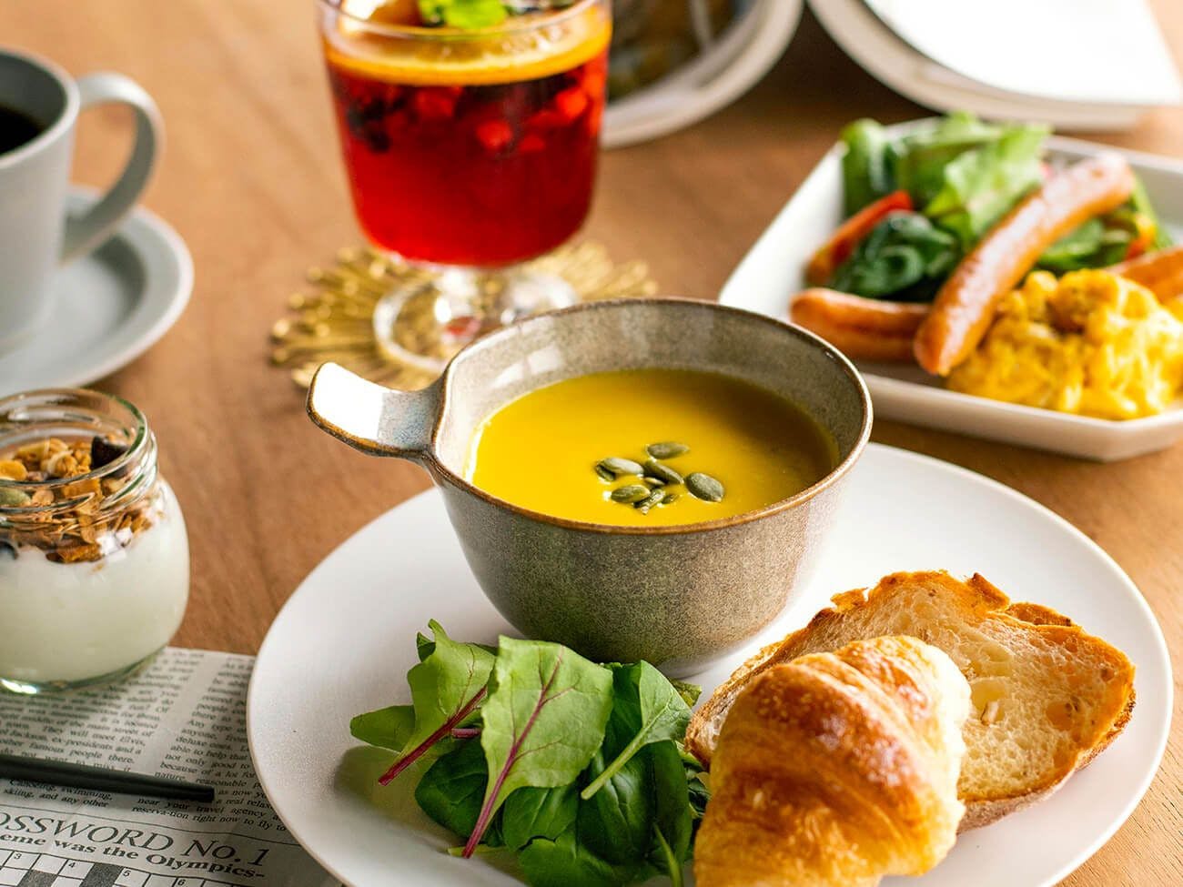 白味噌仕立てスープとパンセット