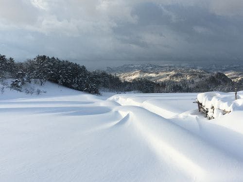 楢山集落の風景-冬